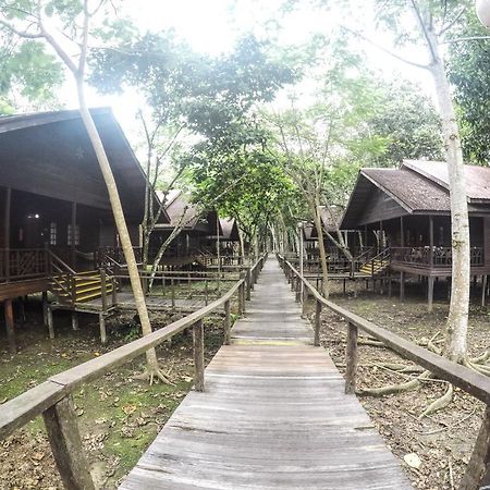 Bilit Rainforest Lodge Сандакан Экстерьер фото